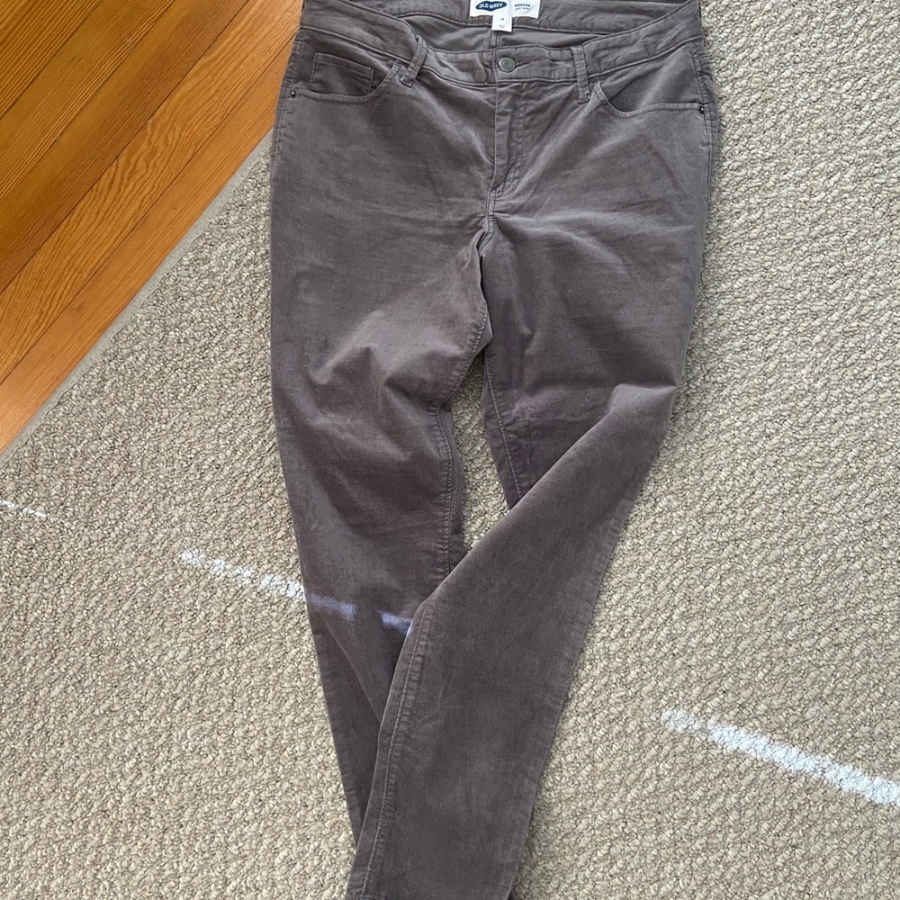 Old navy rockstar velvet pants